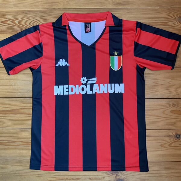 Милан 1988/1989, домашняя форма
