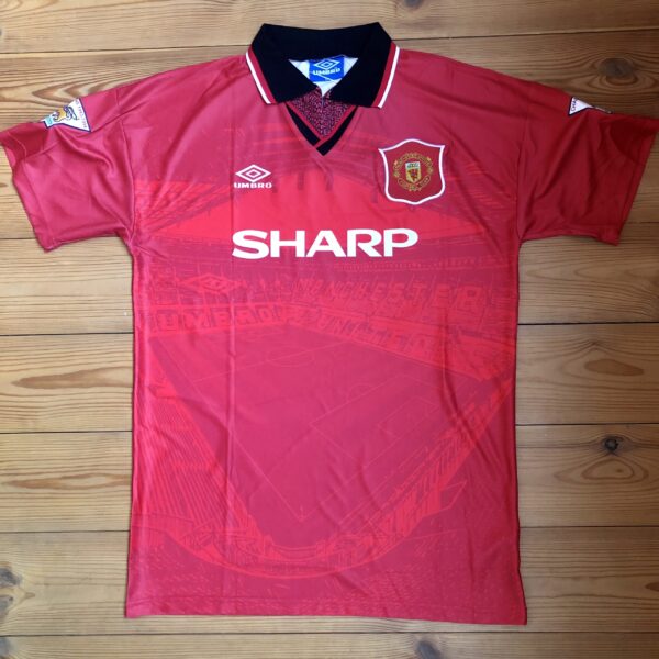 Манчестер Юнайтед 1994/1995, домашняя форма